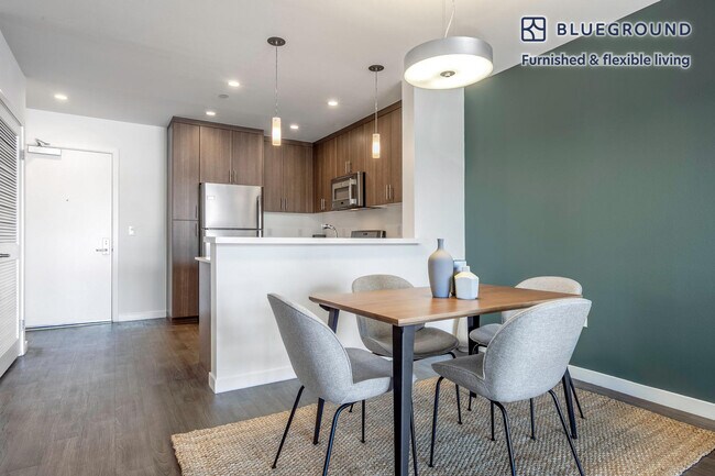 Photo - 375 N La Cienega Blvd Unit FL2-ID133