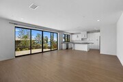 Photo - Modern Coastal Lease in Top of the World