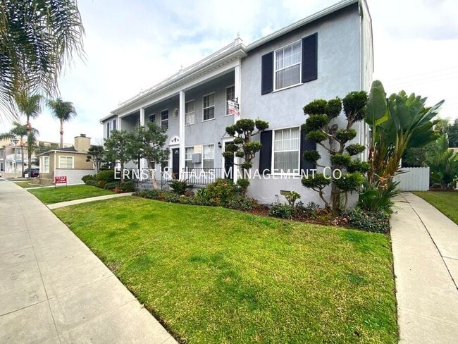 Building Photo - 5331 E The Toledo