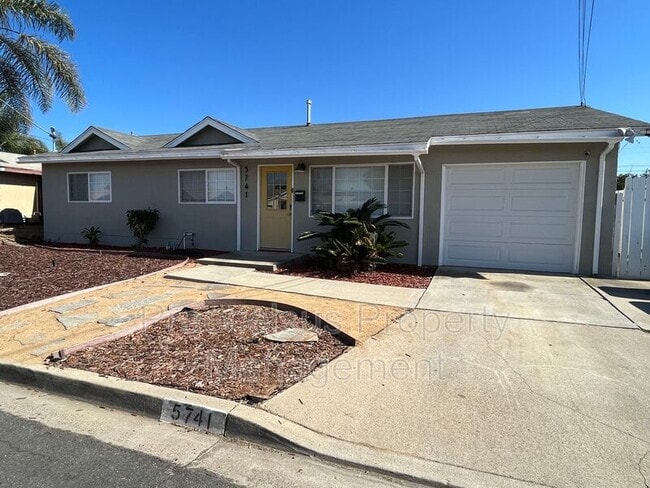 Photo - 5741 Calle Sal Si Puedes