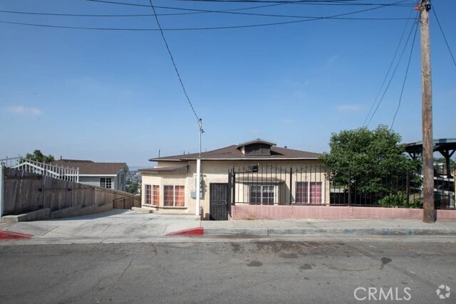 Building Photo - 1059 Buelah Cir Rental