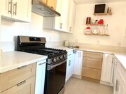 new range, new hood - 11138 Aqua Vista St Townhome