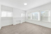 Photo - 548 N Kenmore Ave