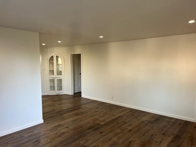 Photo - 955 Maltman Ave Apartment Unit 955 1/2