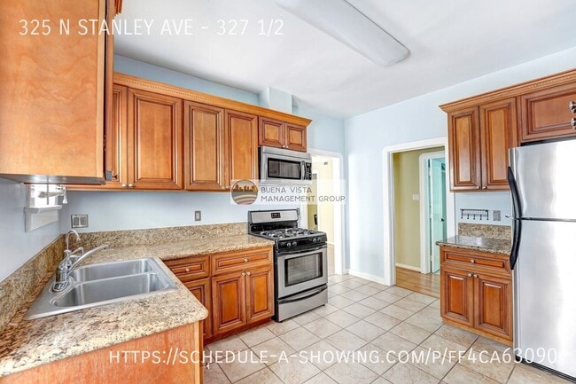 Building Photo - 325 N Stanley Ave Unit 327 1/2