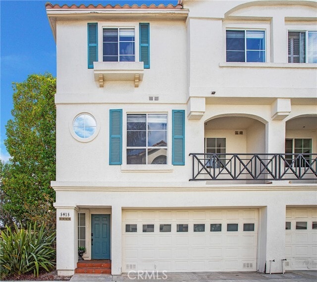 Photo - 5415 Marine Ave