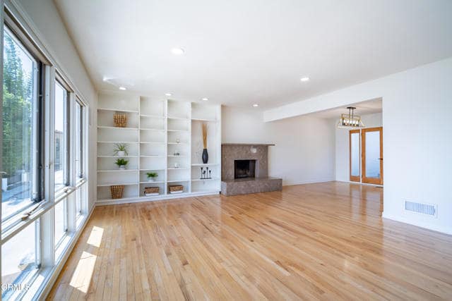 Photo - 3955 Farmouth Dr