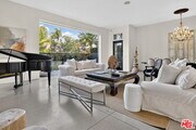 Photo - 2425 Clement Ave