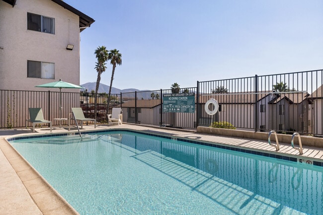 Photo - Valle at Canyon Apartments