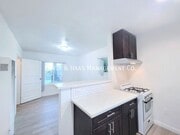 Photo - 519 W 8th St House