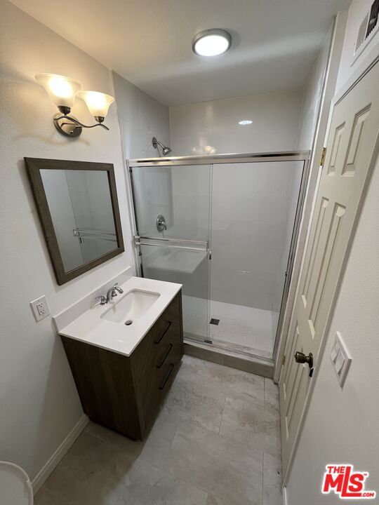 Photo - 10846 Scoville Ave