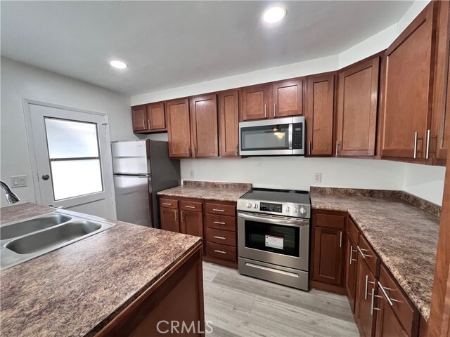 Photo - 1184 Rutland Rd Condo Unit 2