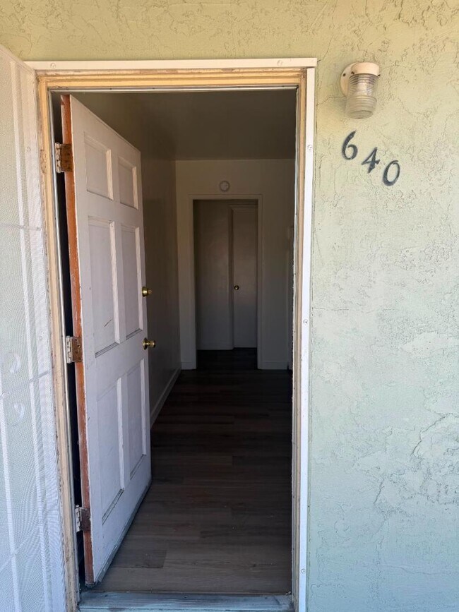 Photo - 640 Palm Ave