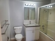 Master bathroom - 7892 2nd St Unit 201