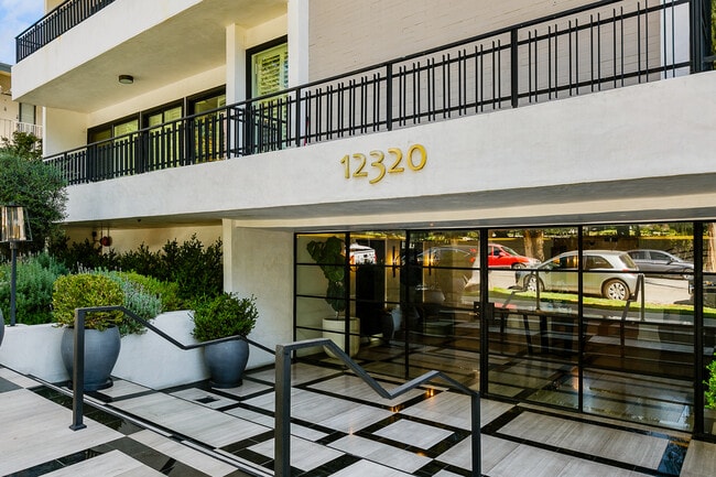 Photo - 12320 Montana