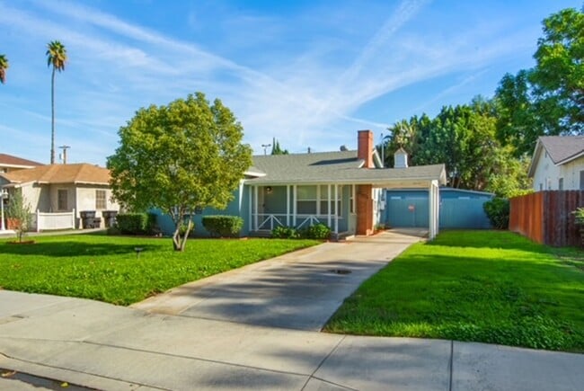 Photo - 5942 Birch St