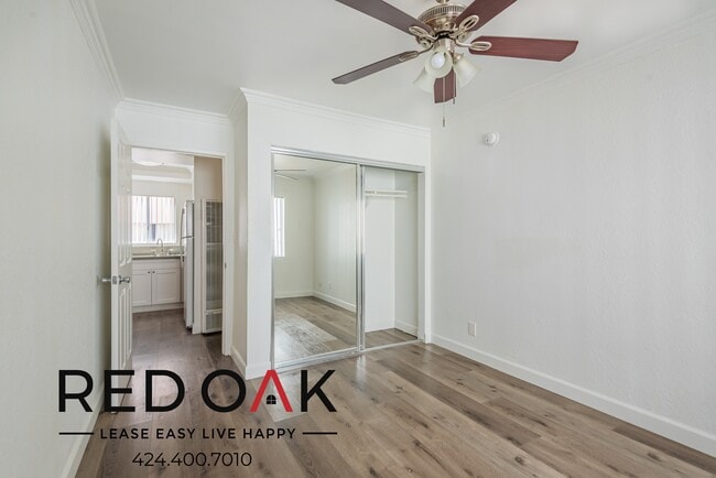 Photo - 4069 Oakwood Ave Unit 12