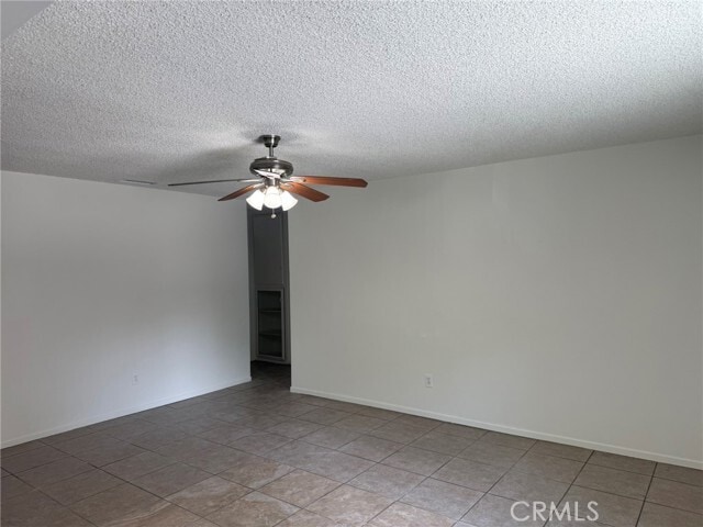 Photo - 2545 Lime St