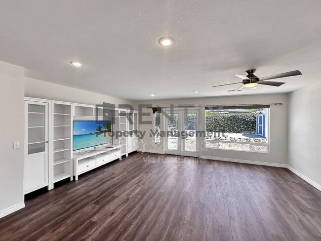 Photo - 938 W Berkeley Ct