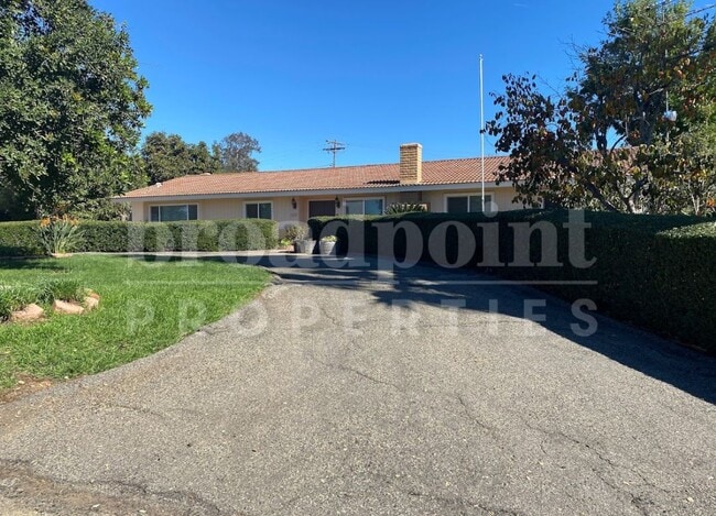 Photo - 30459 Rolling Hills Dr