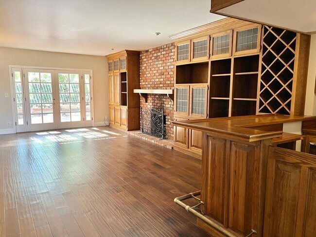 Photo - HUGE Encino House with Pool/Jacuzzi, 2 Car Garage and Lots of Space!