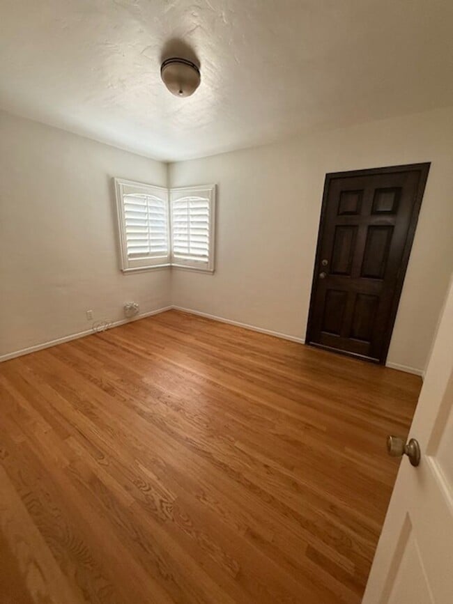 Photo - ~ AVAILABLE NOW ~ 3 BEDROOM HOME FOR RENT IN LAKEWOOD VILLAGE!