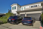 Photo - 8501 Belford Ave