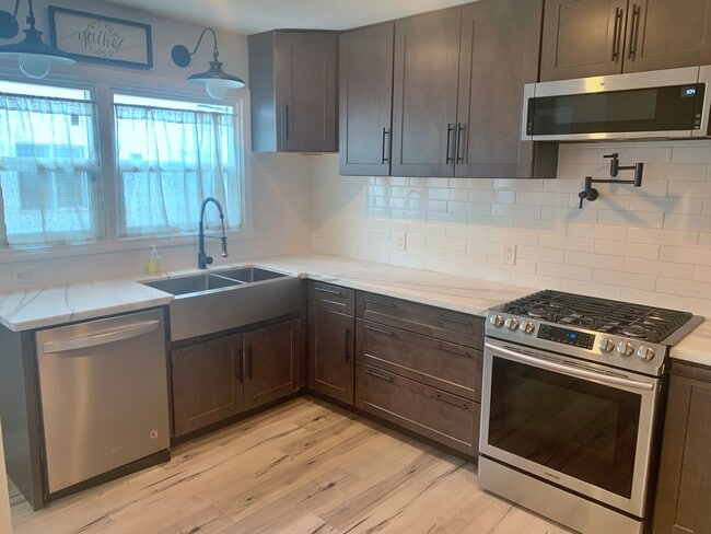 Photo - 1516 Oliver Ave