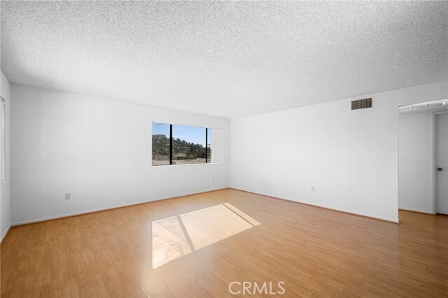 Photo - 1004 E Garfield Ave Unit 8