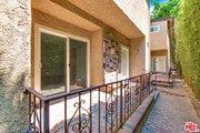 Photo - 828 Westmount Dr Condo
