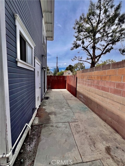 Photo - 129 W Palmyra Ave