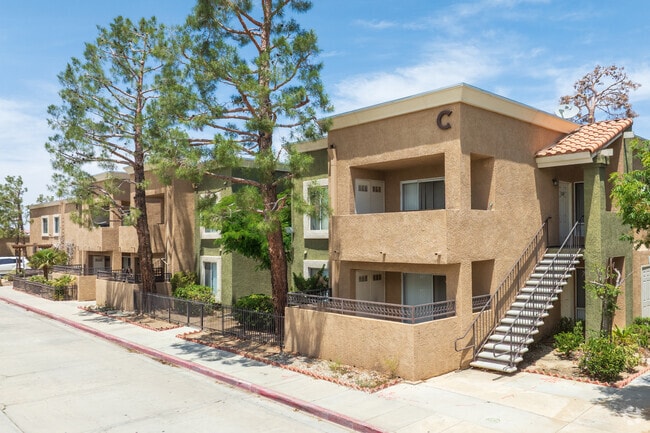 Building Photo - Casa Del Sol Apartment Homes