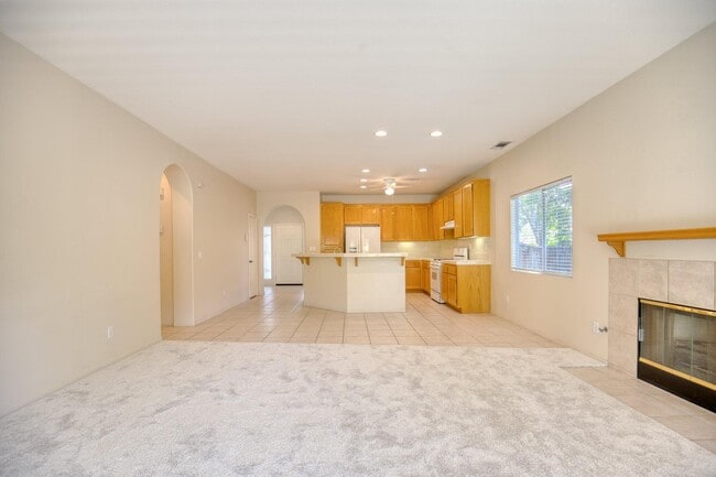 Photo - 32576 Guevara Dr