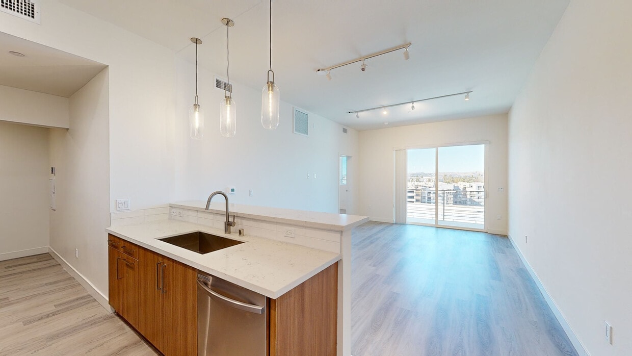 3D Tour - Skye at Warner Center Apartments