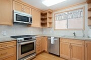 Photo - Charming One-Bedroom Retreat in Santa Barb... House