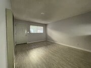 Photo - Spacious and Bright Upper Level Unit Ready For Move In! Unit #8
