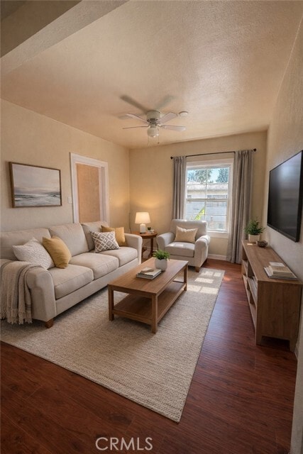 Photo - 1946 New England St