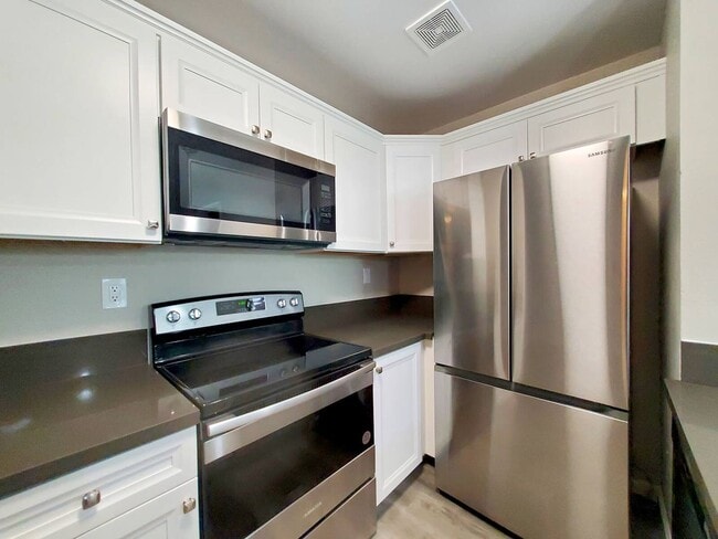 Photo - Cinnamon Woods Apartments