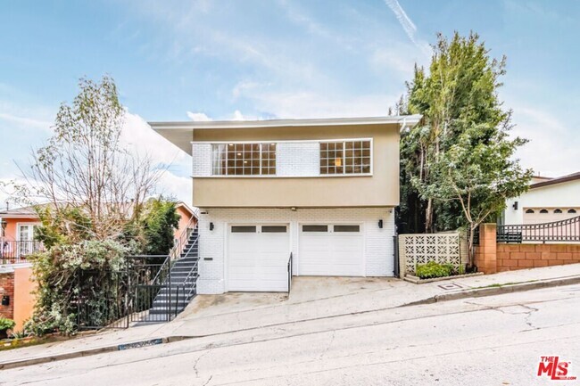 Building Photo - 6046 Delphi St Rental