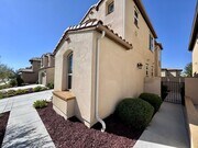 Photo - Elegant 4 Bedroom, 4.5 Bathroom Home with ...