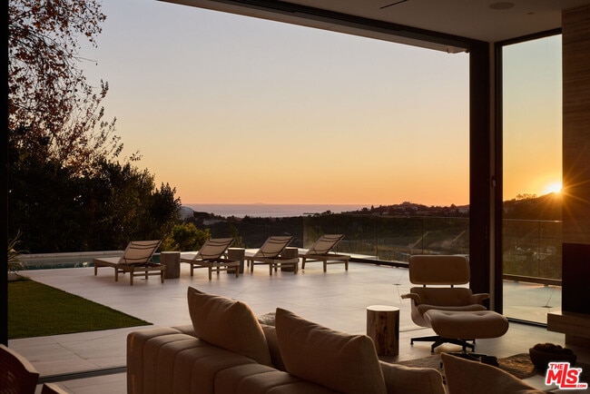 Photo - 1149 Linda Flora Dr