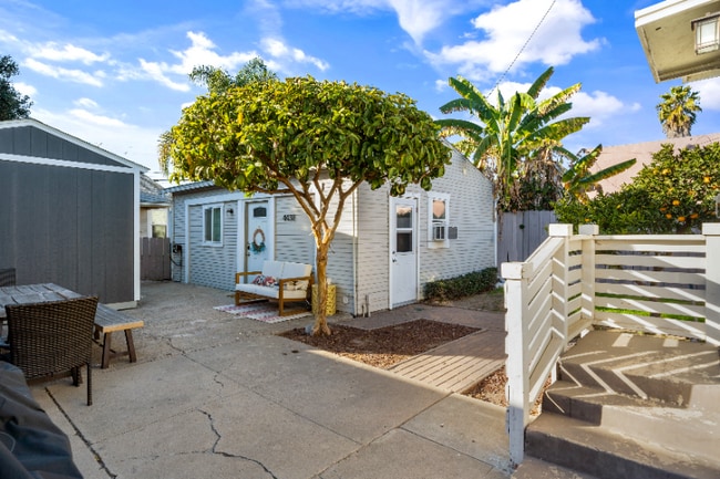 Photo - 4438 Texas St