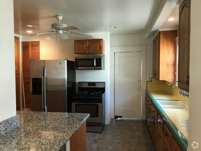 Building Photo - House in the Heart of North Park Coming So... Unit Front House 3755