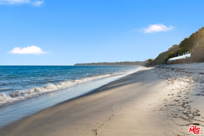 Photo - 27428 Pacific Coast Hwy