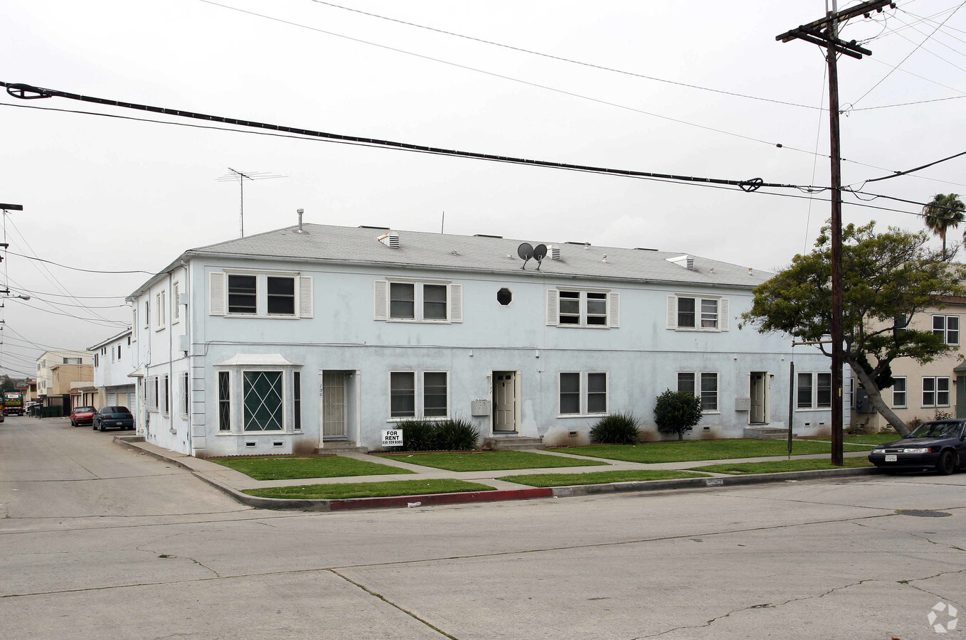 Photo - 150 W Hillcrest Blvd Apartments