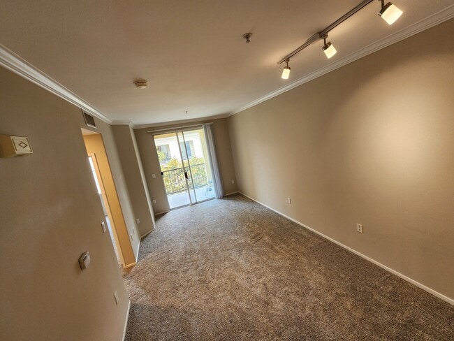 Photo - 2429 Watermarke Pl Unit 2429