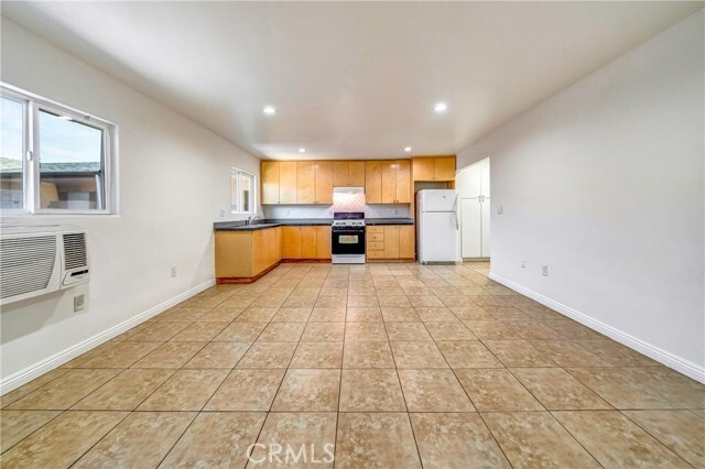 Photo - 6735 Elmer Ave Unit 12