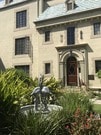 Exterior - 611 S Burnside Ave Unit Available
