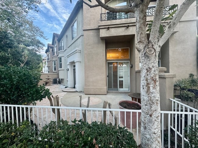 Photo - 3 Bedroom spacious home in Aliso Viejo (Tivoli community)