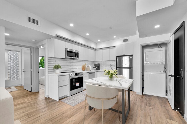 Photo - 1240 Magnolia Ave Condo Unit 203